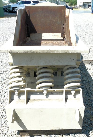 Kinergy Corp. 24" W X 8' L Vibrating Driven Feeder, Model Kdf-24-hd, 1.4 Hp Motor)